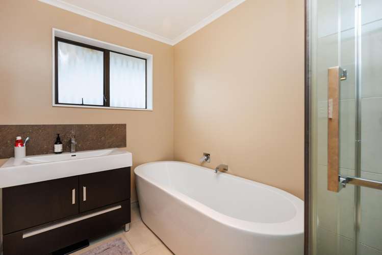 23 Norfolk Crescent Feilding_23