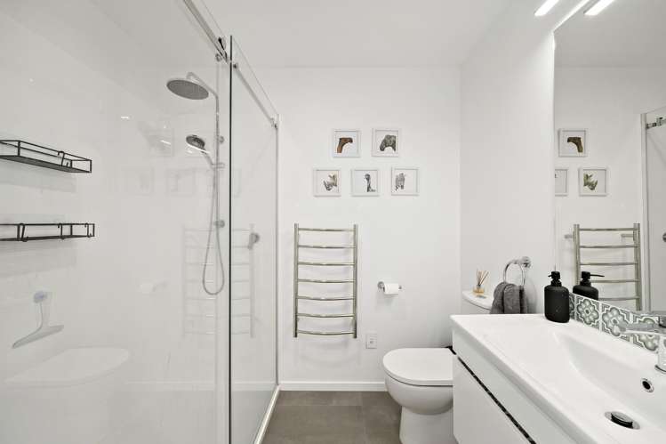 11/96 Washington Avenue Brooklyn_12