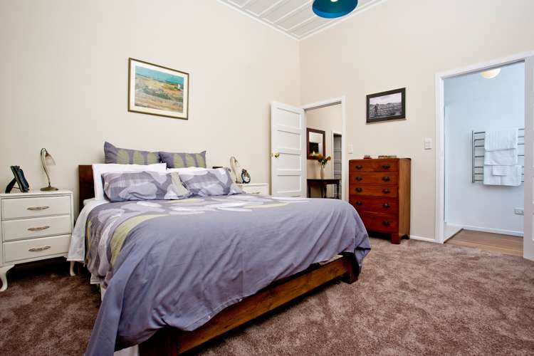 3 Egremont Street Belmont_7