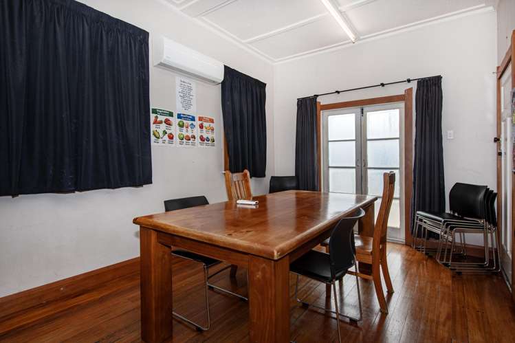 56 Kamo Road Kensington_3