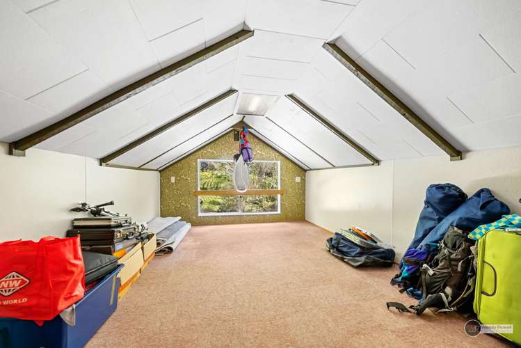 52 Elmslie Road Pinehaven_13