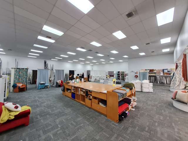 981 Mt Eden Road Three Kings_1