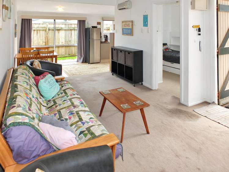 3 Chrystall Street Foxton Beach_15