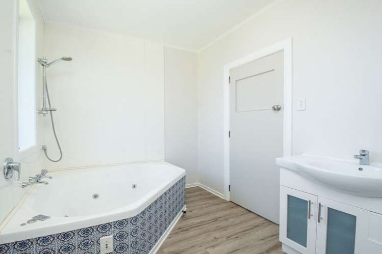 5 Holdaway Street Riversdale_6