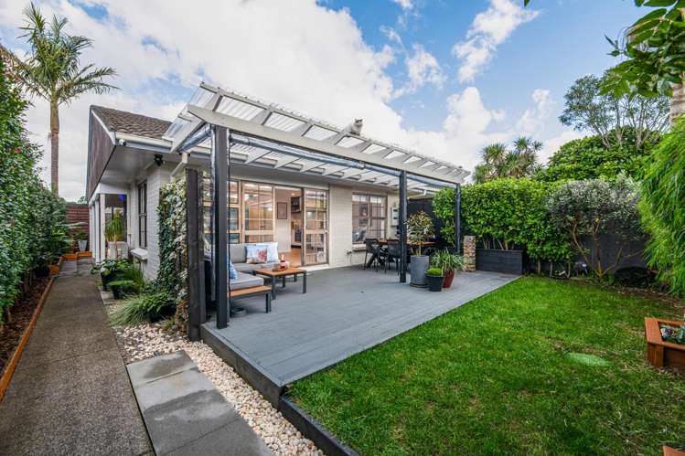 11/151 Selwyn Street_0