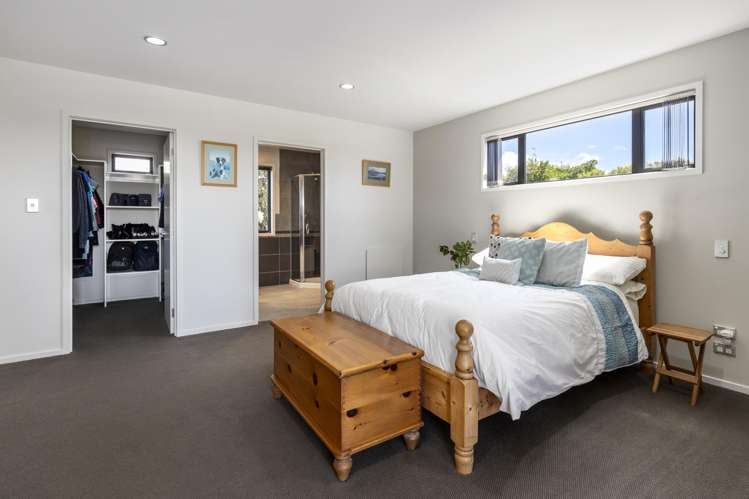 22 Edgewater Place Rarangi_21