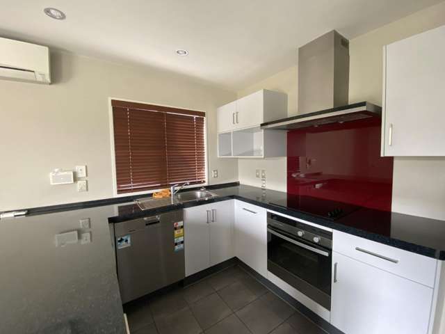 2/573 Manchester Street 1544_1