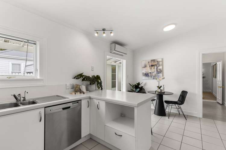 33 Kowhai Street Mount Eden_5