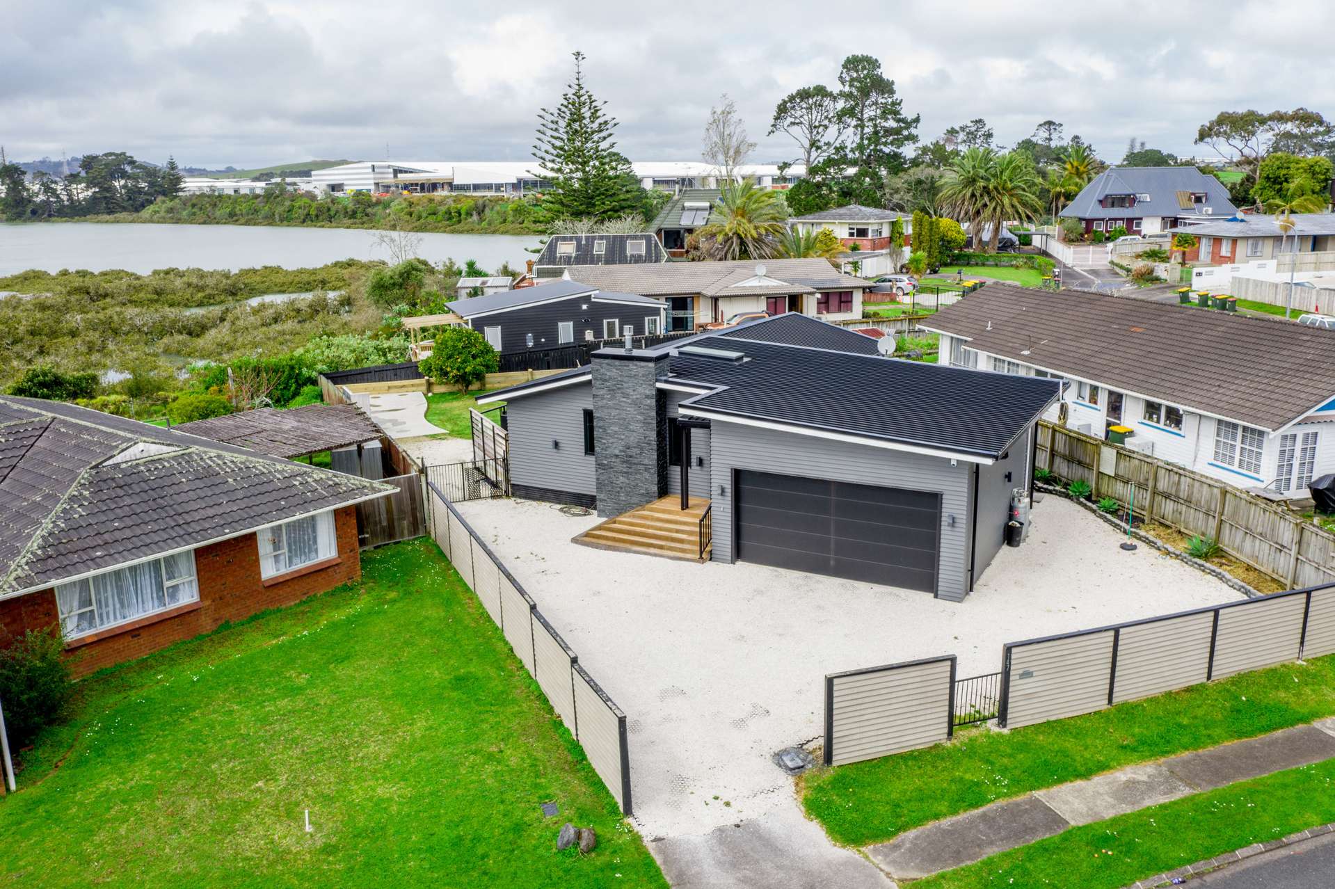 147 Edgewater Drive Pakuranga_0