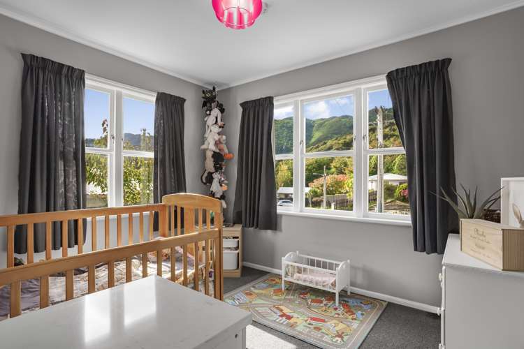 21 Pollard Street Wainuiomata_10