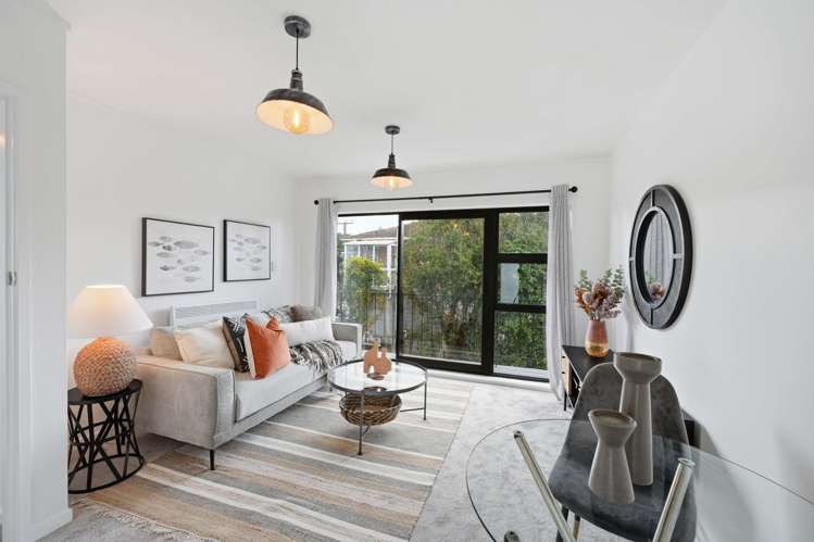 10/767 Beach Road_4