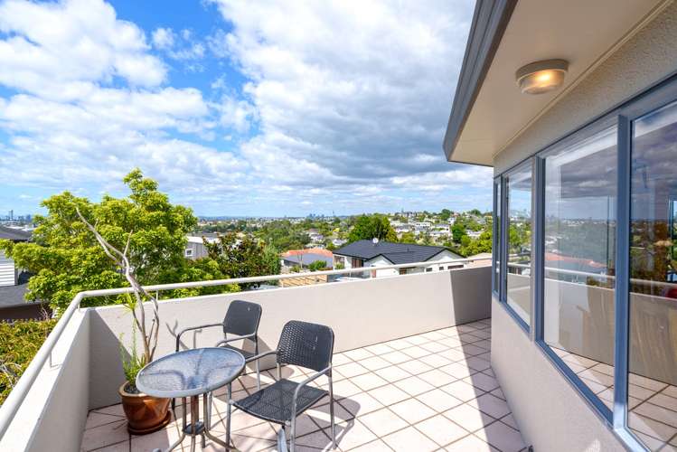 8 Saint Thomas More Lane Glenfield_6