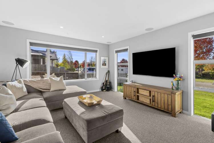 10 Snowberry Street Albert Town_9