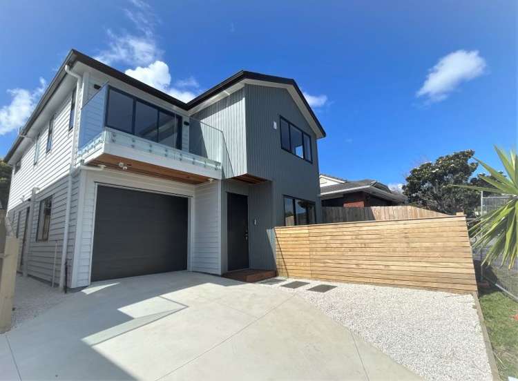 2b Askew Place Farm Cove_0