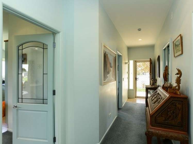 8 Phoenix Place Havelock North_9