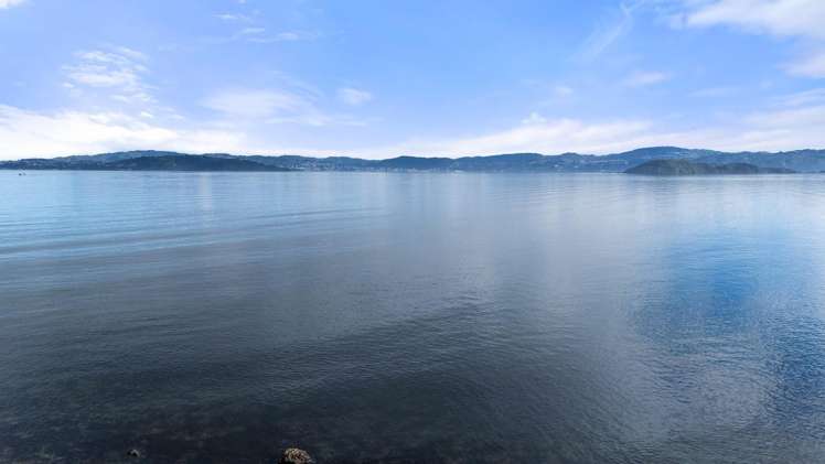503 Marine Drive_5