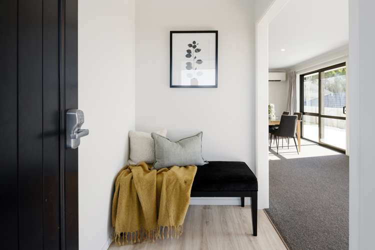 38 Rose Berry Crescent Flagstaff_17