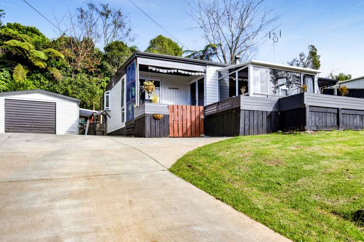 1 Nikorima Street Urenui_16