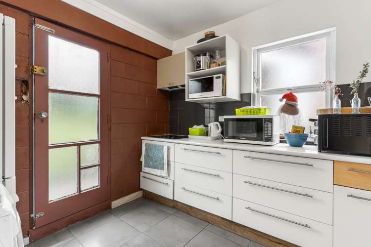 4/162 Onewa Road Northcote_15