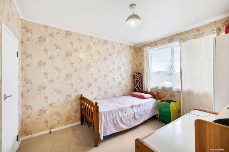 44 Kaikoura Street Henderson_7