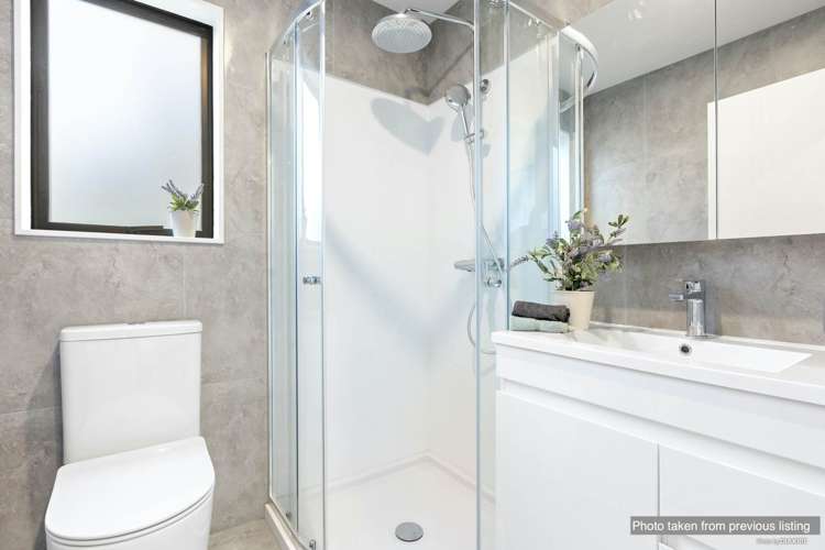 11/54 Swanson Road Henderson_9