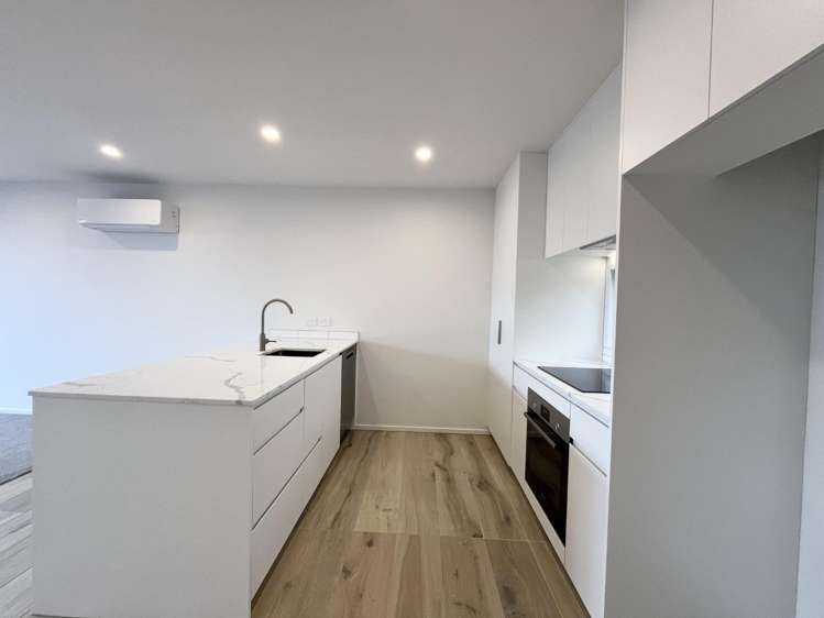 4/28 Harker Street 10222_2