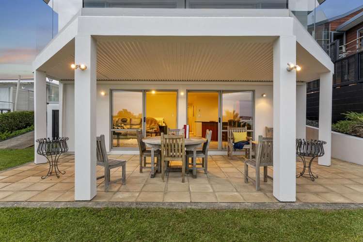 6 Sea View Terrace Maraetai_32