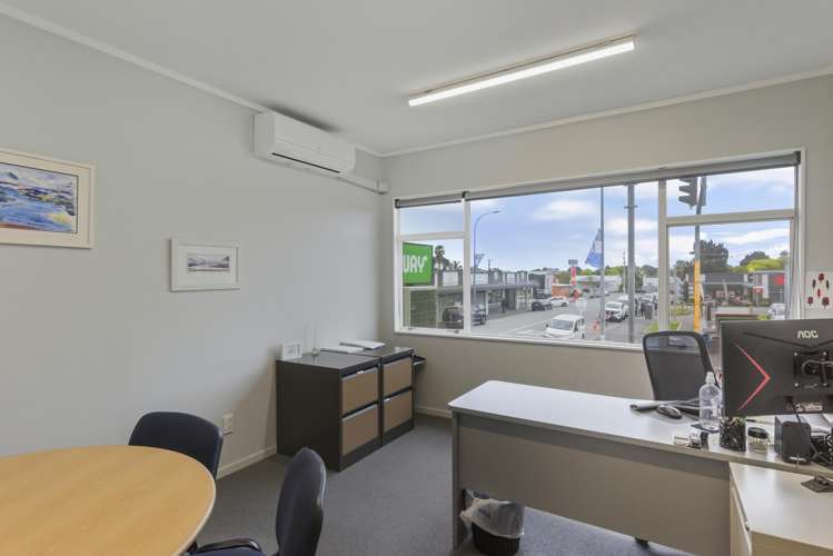 208 Main Highway Otaki_8