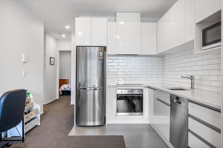 213/81 Mapou Road Hobsonville_6