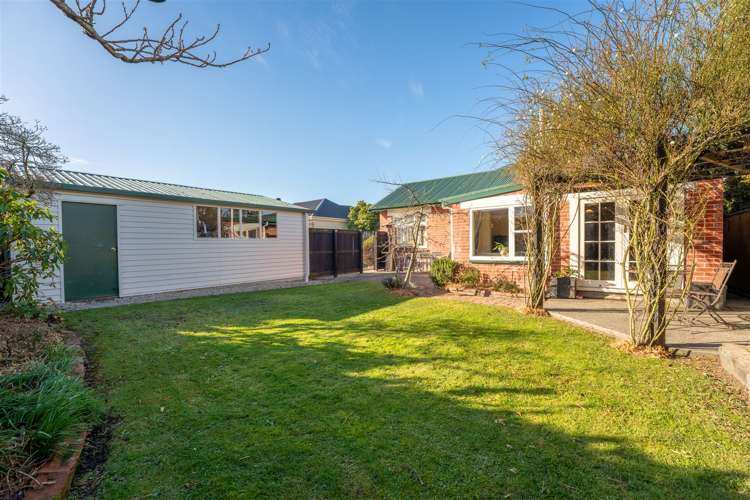 7 Chaucer Street Highfield_18