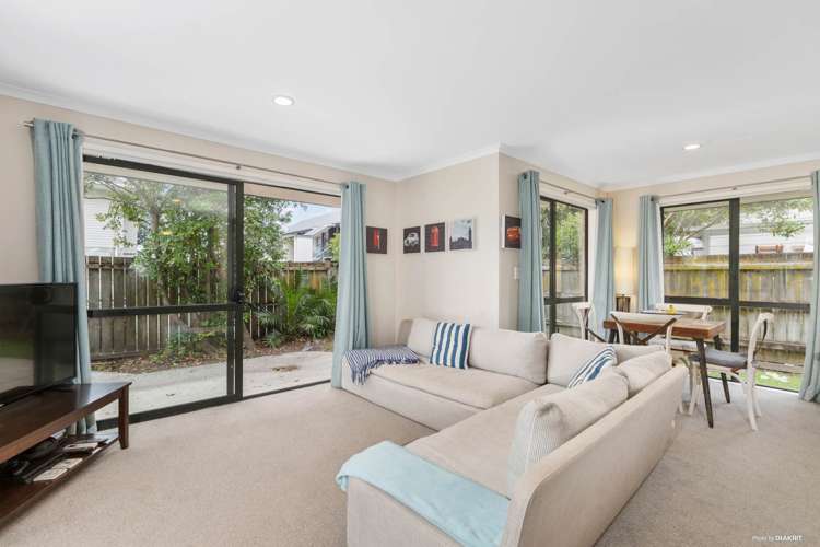 4a West Hoe Road Orewa_8