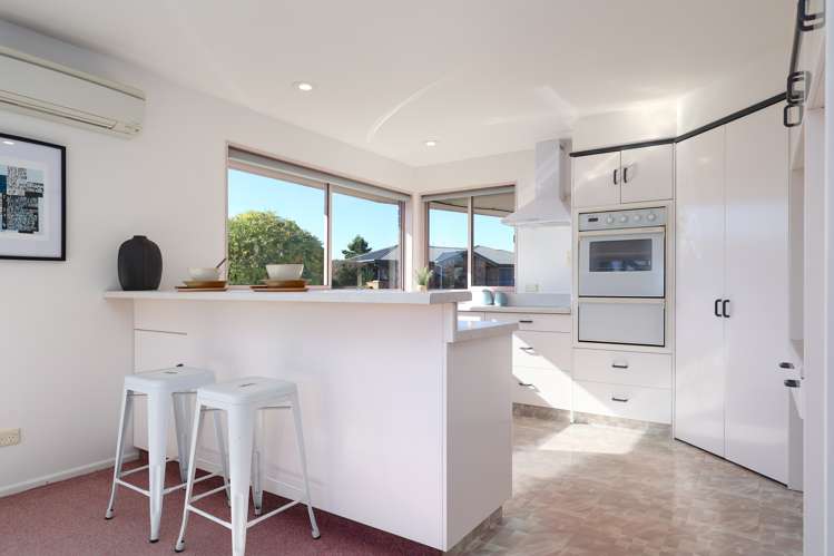 7 Bremner Crescent Stoke_2