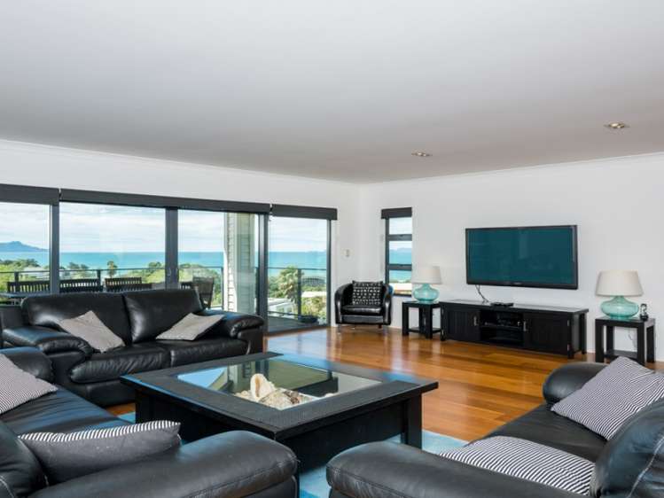 38 Taranga Road Langs Beach_14