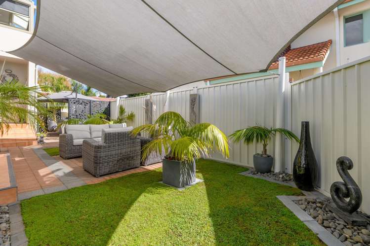 19a Grace Road Avenues_32