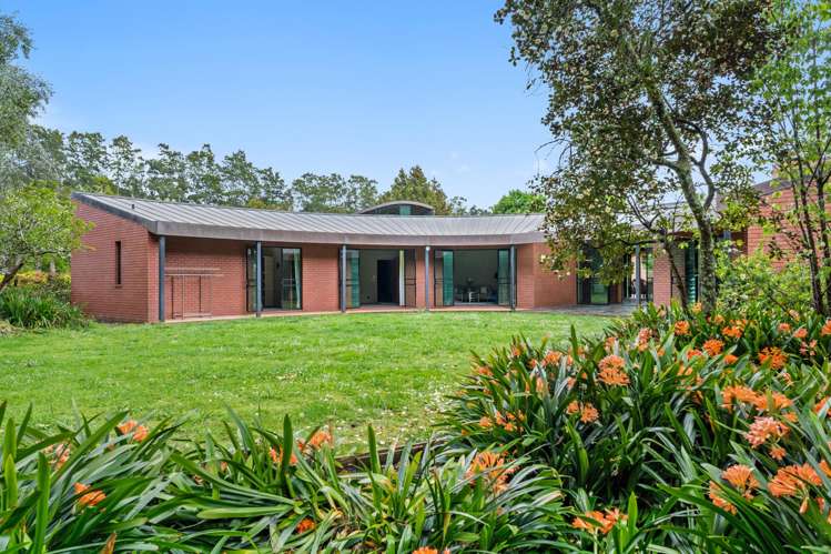 303 Matua Road Kumeu_5