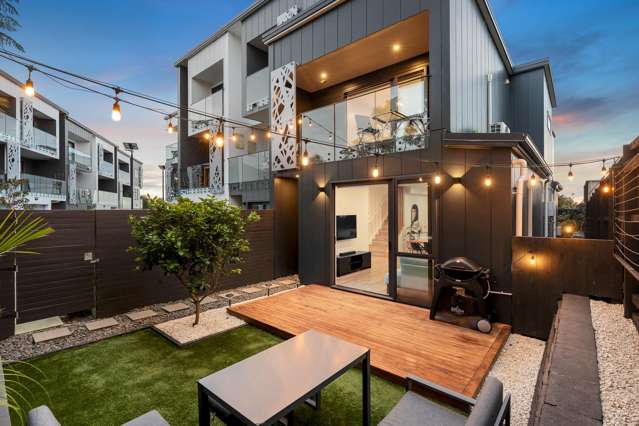 Low maintenance retreat
