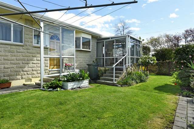 1 Mules Street Stoke_4