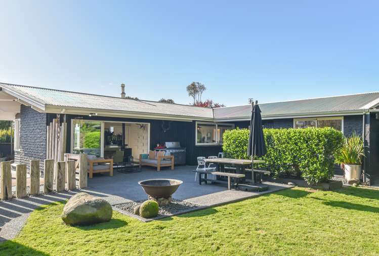 5 Darroch Street Fairy Springs_13