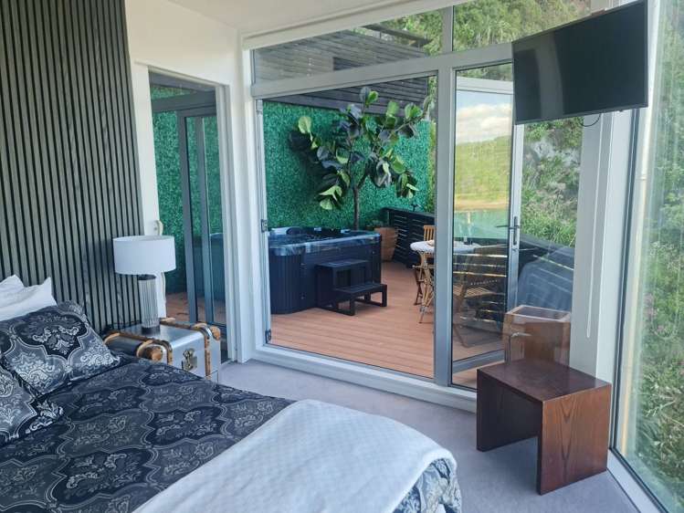 114 The Esplanade Houghton Bay_17