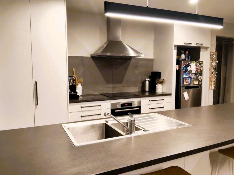 B/4 Lumsden Street 1072_2