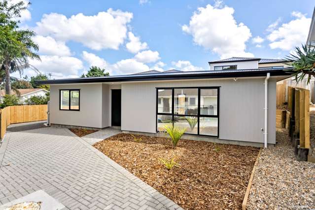 2 Bedroom Unit in Massey