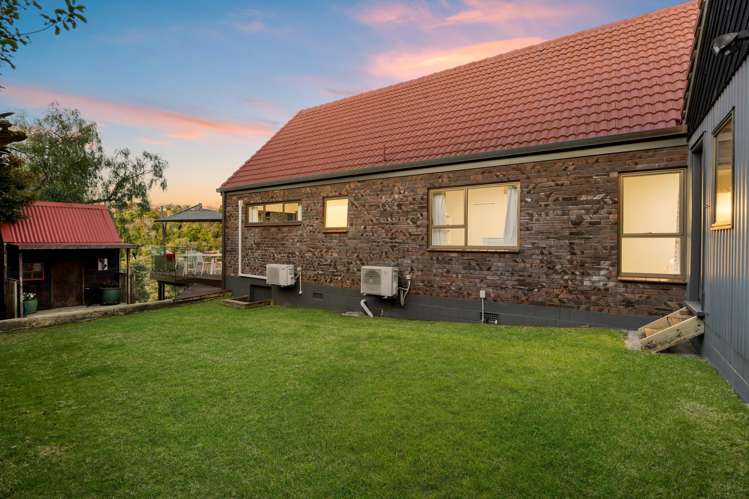 25 Davita Place Farm Cove_36