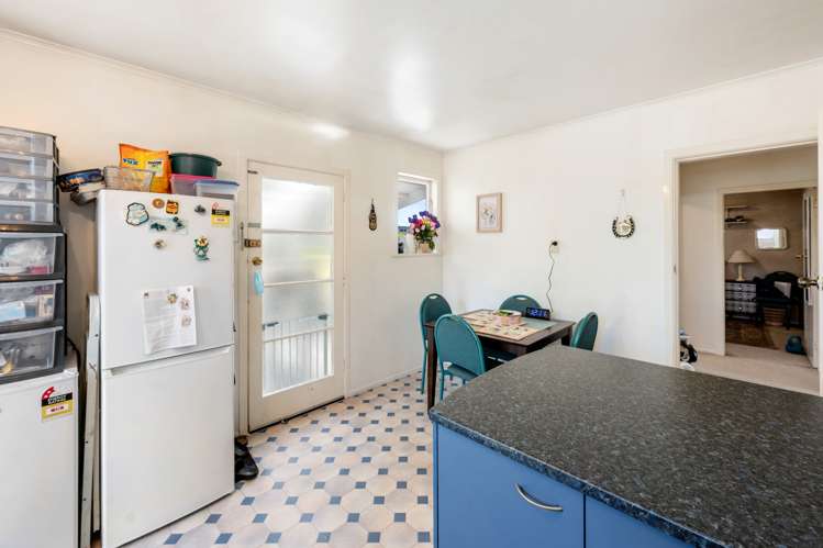 22 Bell Road Western Heights_11