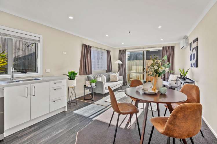 6/16 Hammond Street Hamilton Central_1