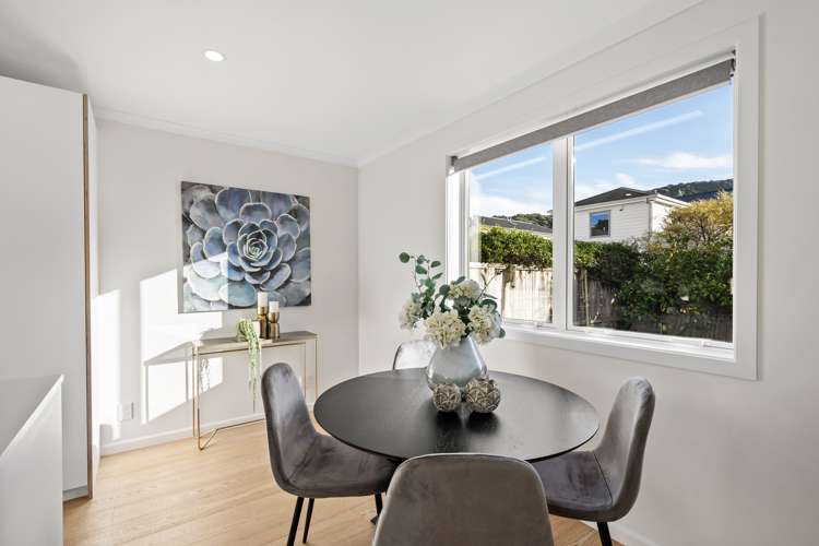 3/6 The Parade Island Bay_6