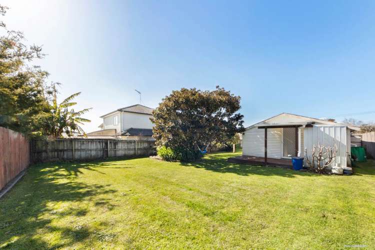 15 Astley Avenue New Lynn_14