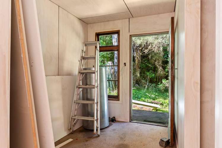 240 Cave Road Waimata_9