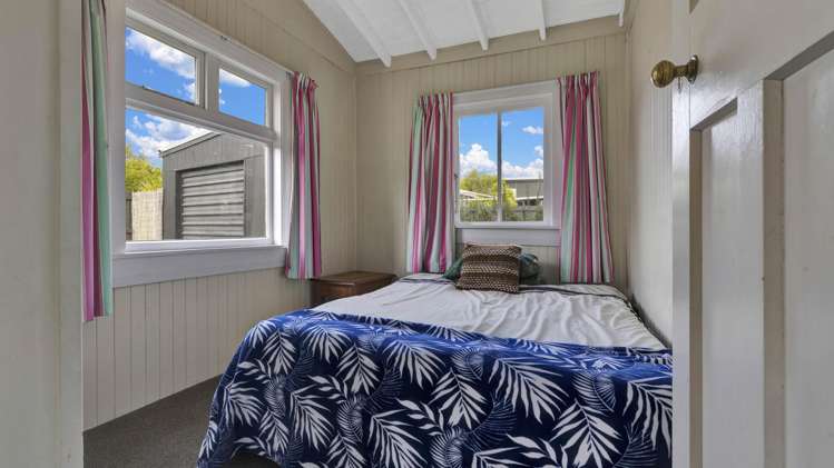 97B Park Terrace Waikuku Beach_13
