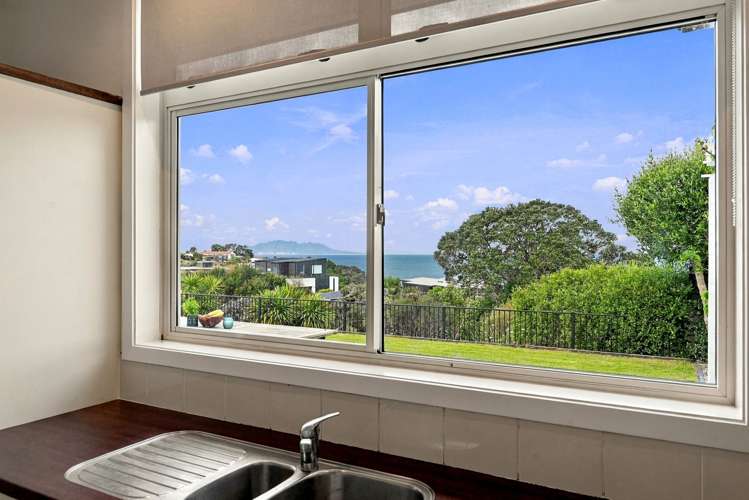 33 Lax Crescent Leigh_30