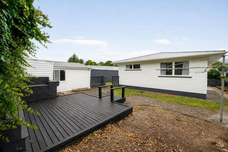 16 Manapouri Place_3